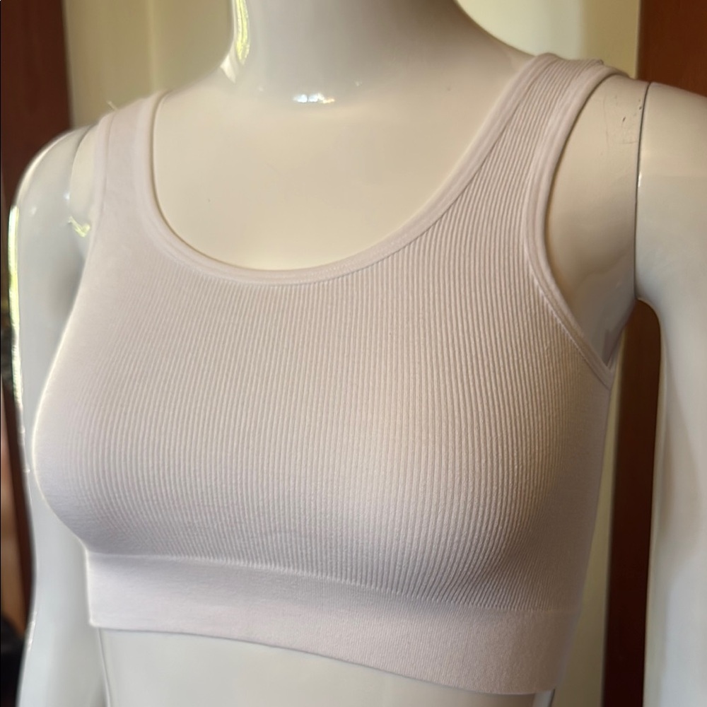 NWT cest moi size small bamboo Women's White Ribbed bra